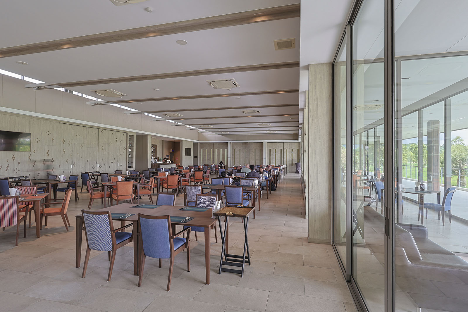 rolling_hills_clubhouses_4