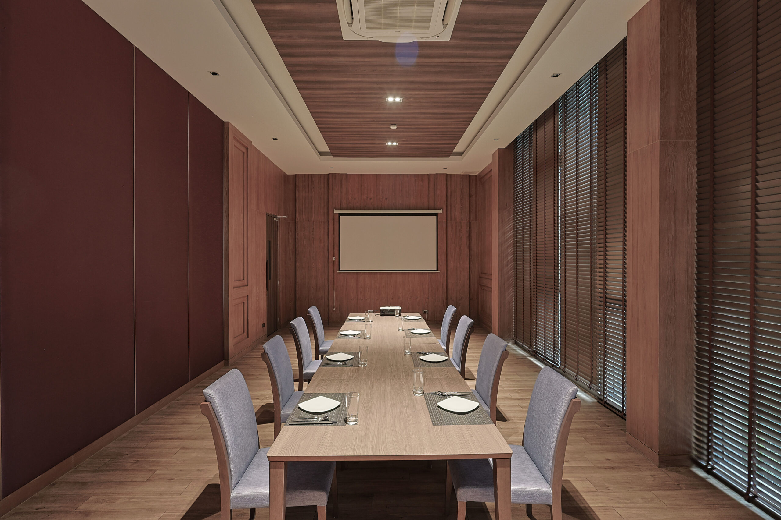 rolling_hills_clubhouses_8